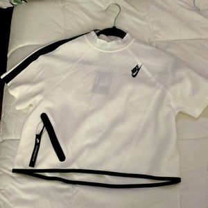 Nike Sportswear Tech Fleece Short-Sleeve Crop Top White